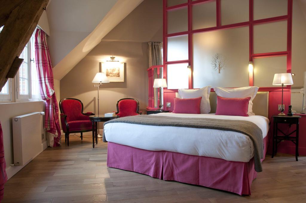 Chateau Le Clos Verneuil d'Avre et d'Iton Eksteriør bilde