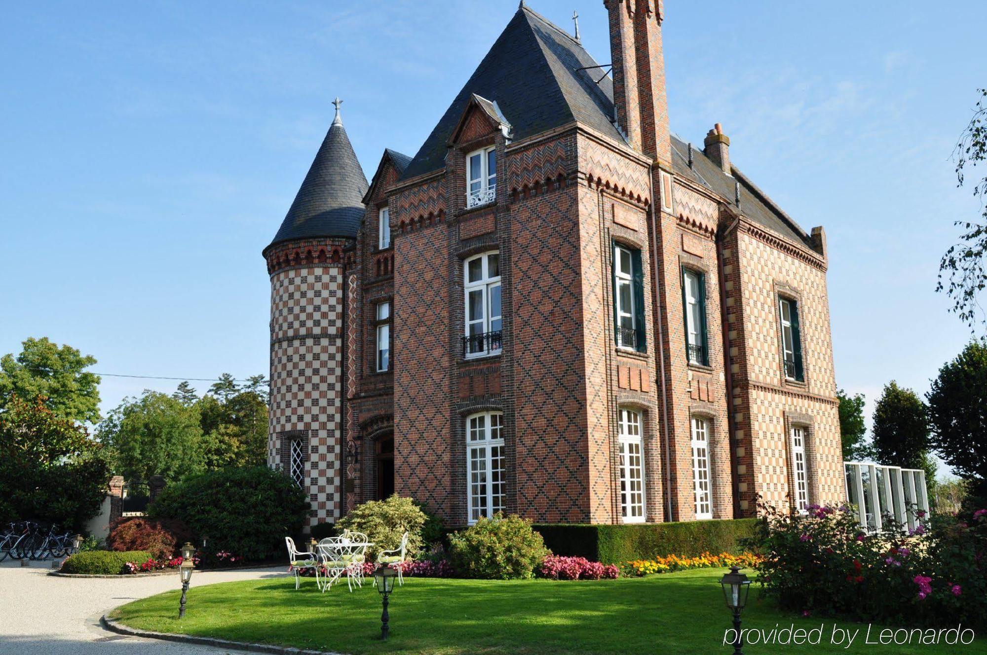 Chateau Le Clos Verneuil d'Avre et d'Iton Eksteriør bilde
