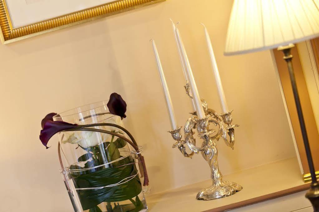 Chateau Le Clos Verneuil d'Avre et d'Iton Eksteriør bilde